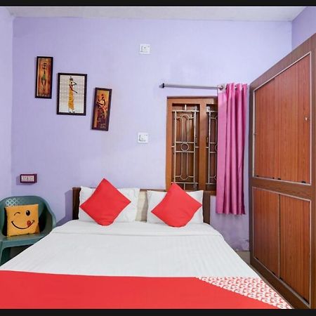 Hotel R Palace Bhubaneswar Bagian luar foto